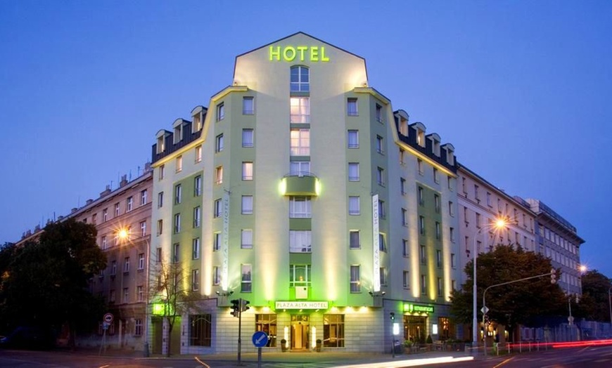 Image 9: ✈ CZECH REPUBLIC | Prague - Plaza Prague Hotel 4* - Breakfast included