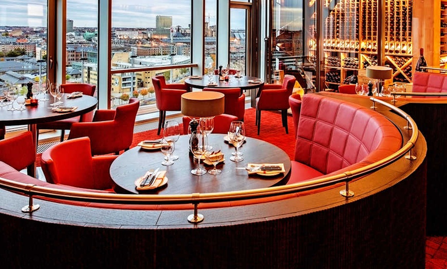 Image 1: ✈ DENEMARKEN | Kopenhagen - Tivoli Hotel & Congress Center 4*, 2 na...