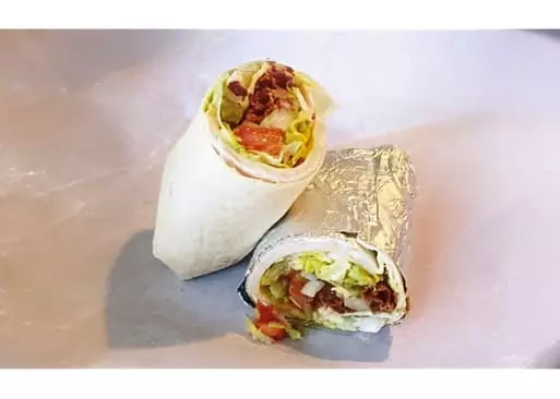 5% Cash Back at Waltham Pizza