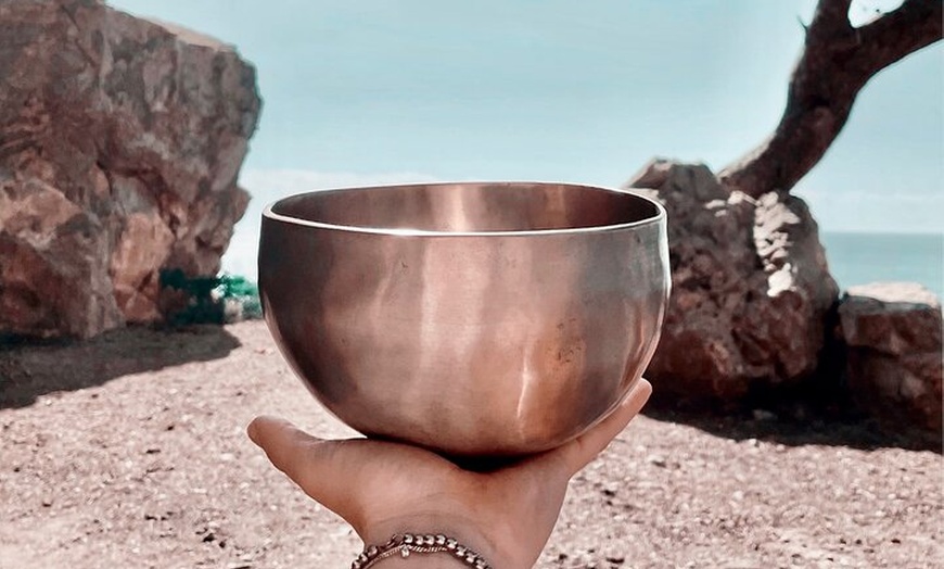 Image 14: Ibiza: Baño de sonido privado con cuencos cantores y relajación