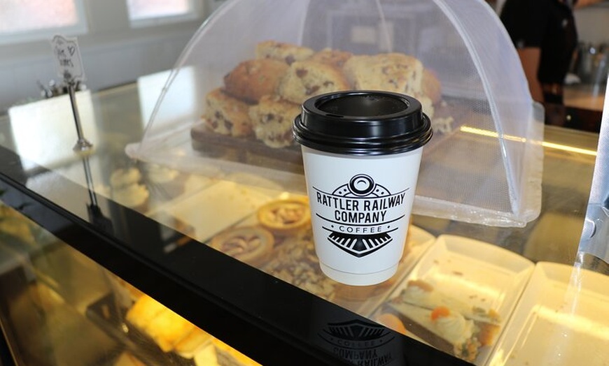 Image 7: Enjoy a VIP Booth Shared Experience From Gympie