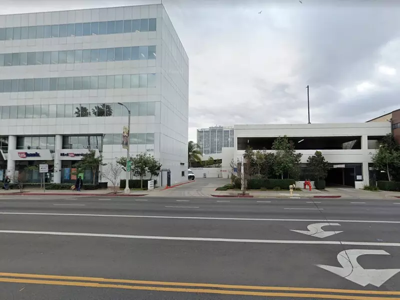 Parking at 14500 Roscoe Blvd. Garage