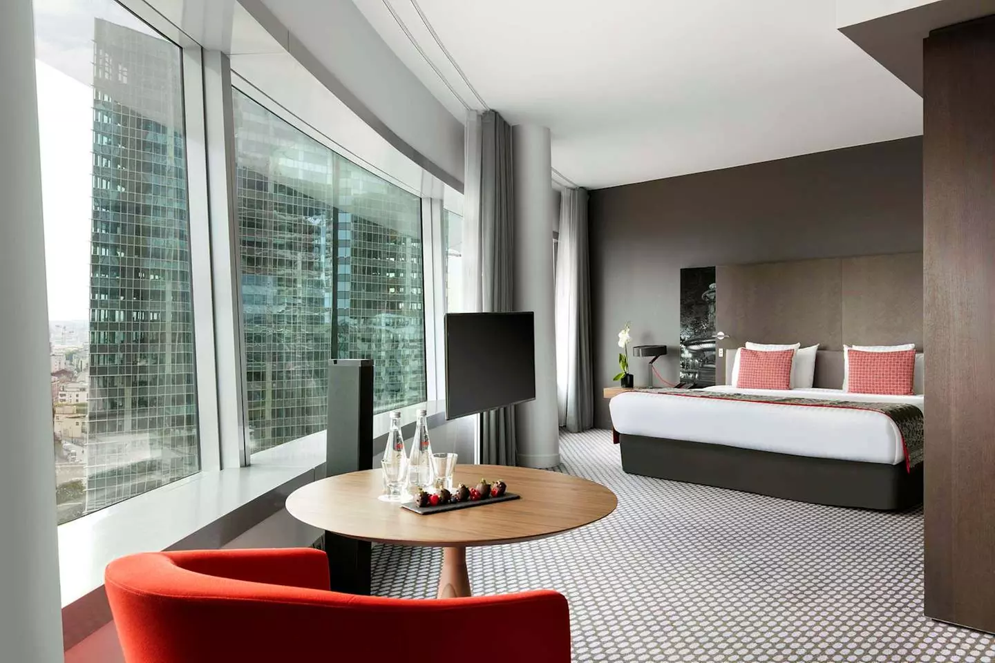 ✈ ÎLE-DE-FRANCE | Courbevoie - Meliá Paris La Défense 4*, 1 nocy