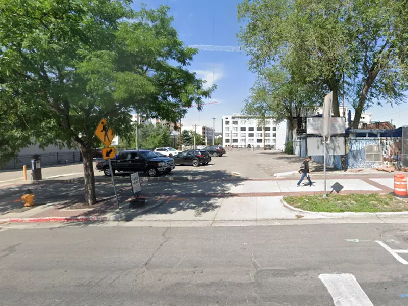 Parking at 330 West Temple Lot