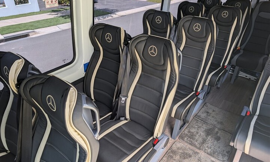 Image 7: Hunter Valley Tours from Sydney : Wine, Oyster & Dumpling Escape