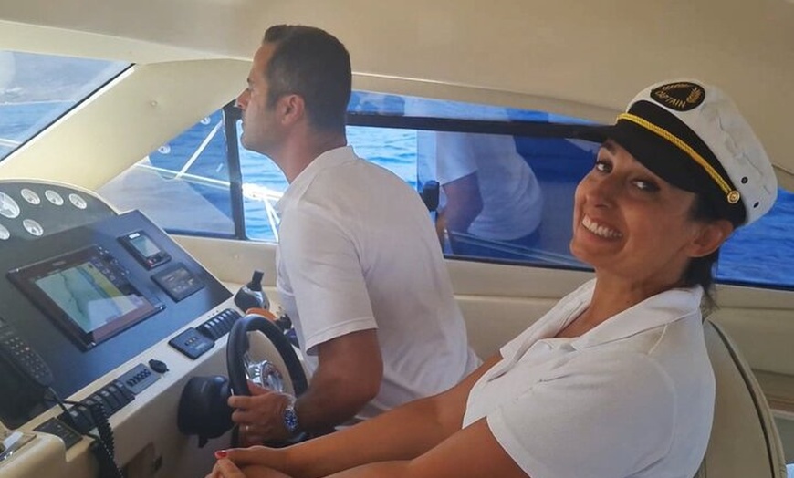 Image 9: Tour privado en barco para parejas con todo incluido y pernoctación