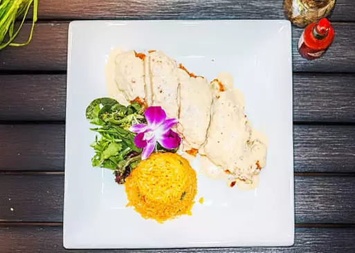 5% Cash Back at Estrella Latina Bar & Grill