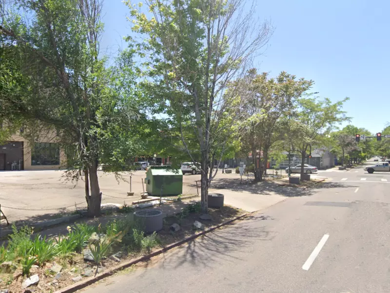 Parking at 1710 N. Washington St. Lot - Primary Image