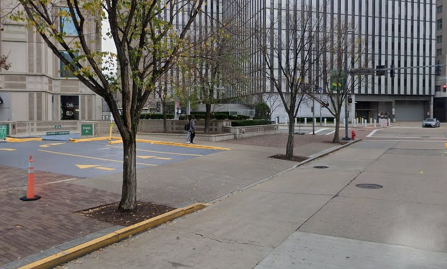 Image 4: Parking at Westin Hotel Garage