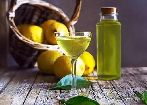 5% Cash Back at Grapes Bistro and Wine Bar