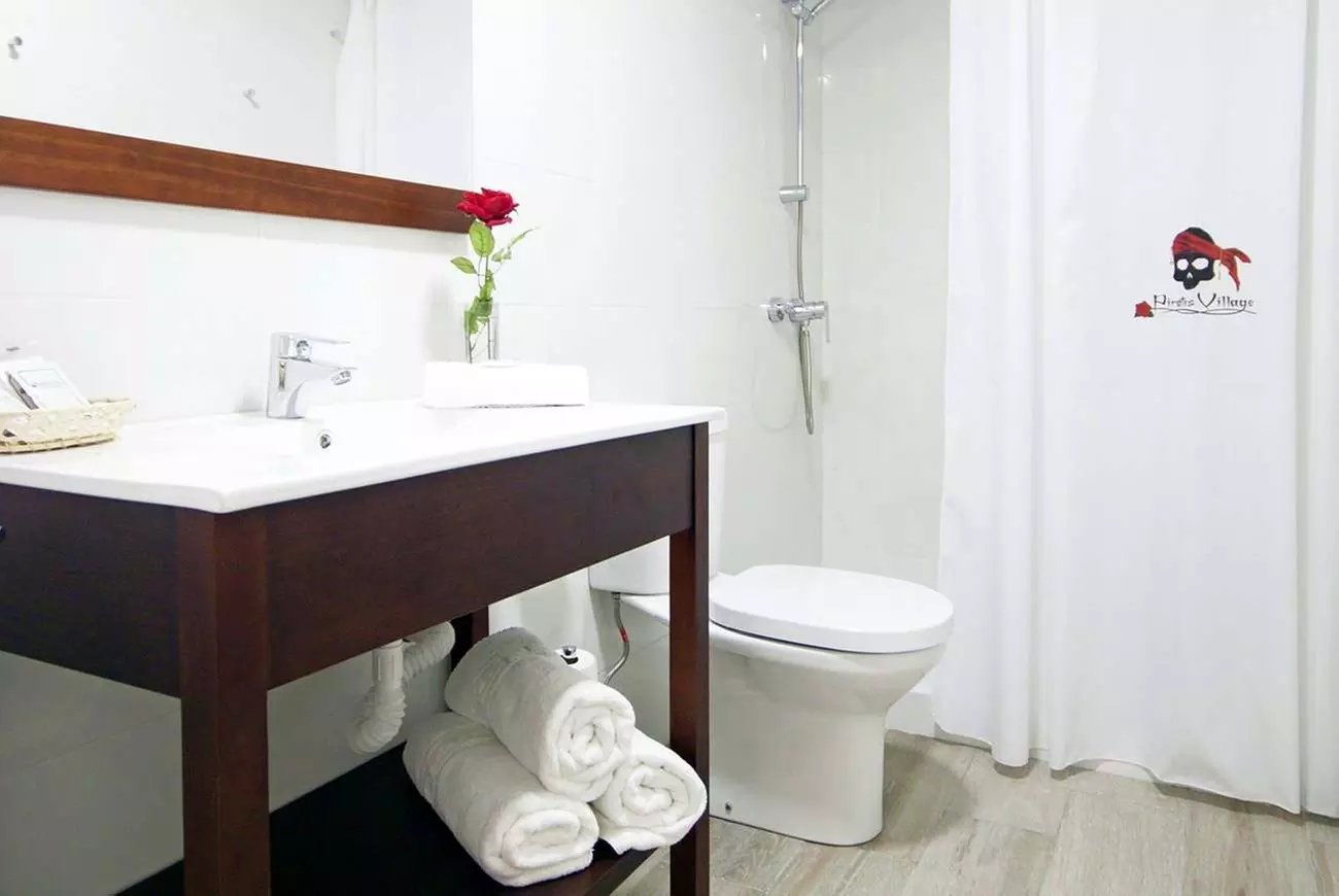 ✈ MAJORQUE | Santa Ponça - Pirates Village Apartments 3*, 3 nuit - ...