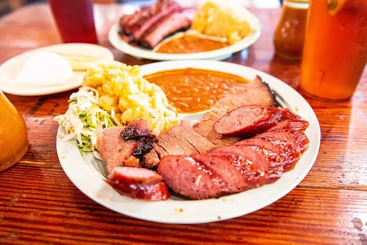 From Austin: Hill Country BBQ & Wine Shuttle