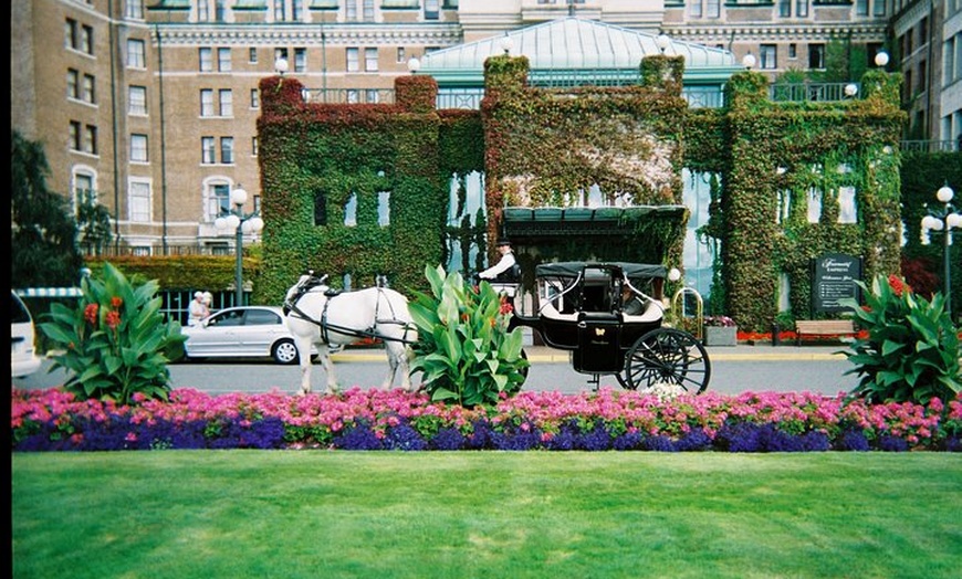 victoria-carriage-tours-victoria-carriage-tours-groupon