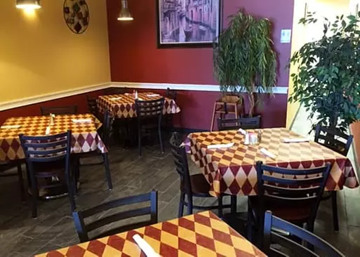 5% Cash Back at Primavera's Cafe - Ristorante...