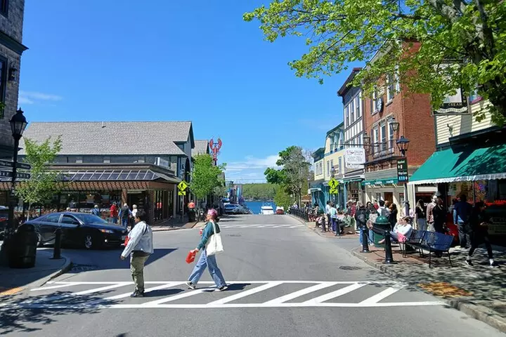 Acadia Woody's Utmost Coast 3 Hour Driving Tour