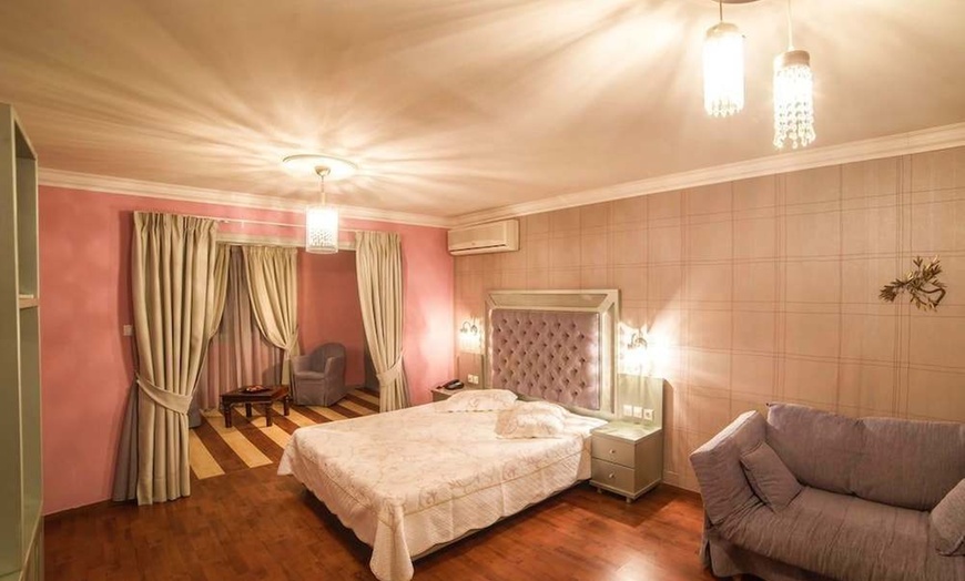Image 17: ✈ ATENY I OKOLICE | Ateny - Delphi Art Hotel 3* - City break