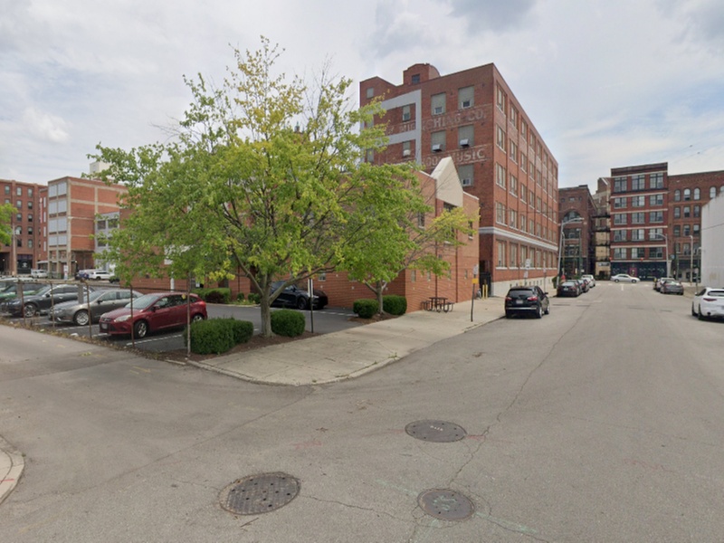 Parking at 26 Madison St. Lot
