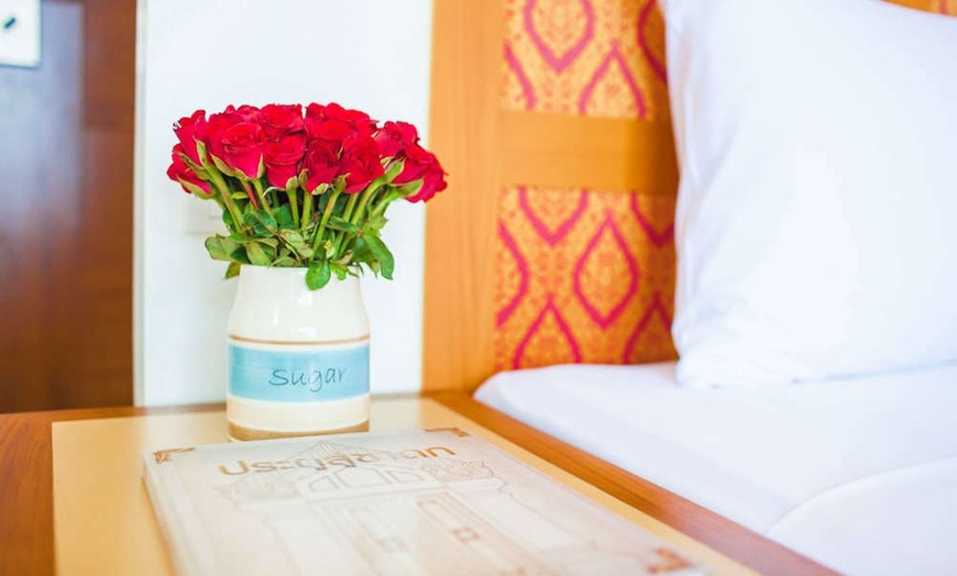 Image 15: ✈ MIDDEN VAN THAILAND | Bangkok - New Siam Palace Ville Hotel 3*, 5...