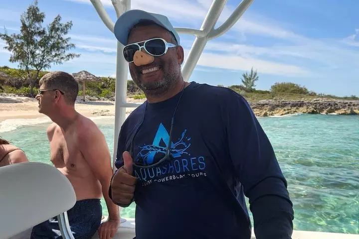 Bahamas Budget Adventure: Pigs, Snorkle, Turtles, and Beach