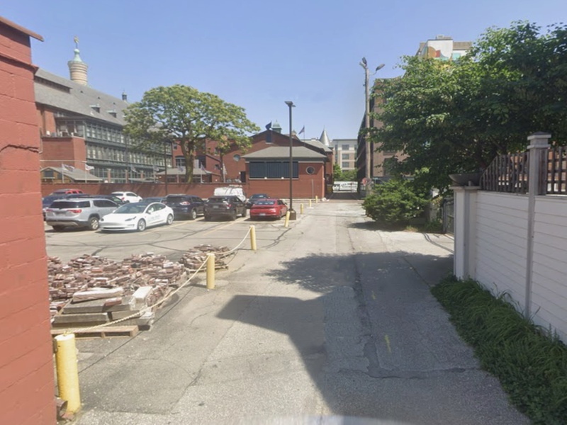 Parking at 415 N. New Jersey St. Lot