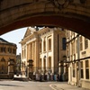 Image 6: Oxford University Walking Tour by Alumni™ & Optional New College