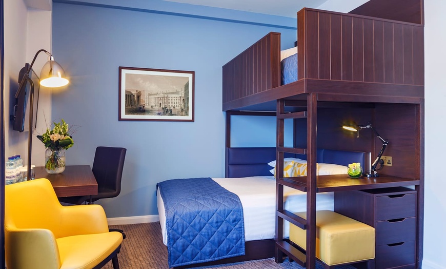 Image 5: ✈ IRLANDE | Dublin - Temple Bar hotel & histoire des Pubs Irlandais...