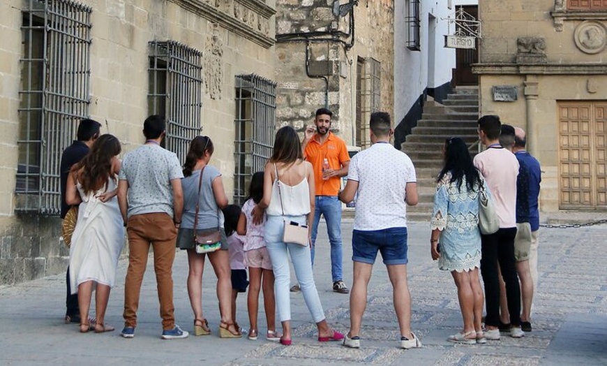 Image 15: Tour Por Baeza con Entrada a la Catedral