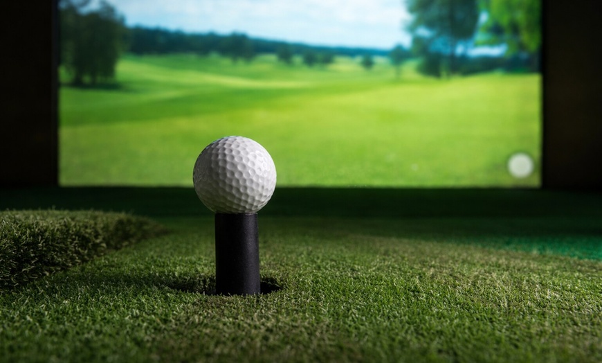 Image 4: $55 For 2 Hours of Indoor Golf for 2 People + 2 Non-Alcoholic Bever...