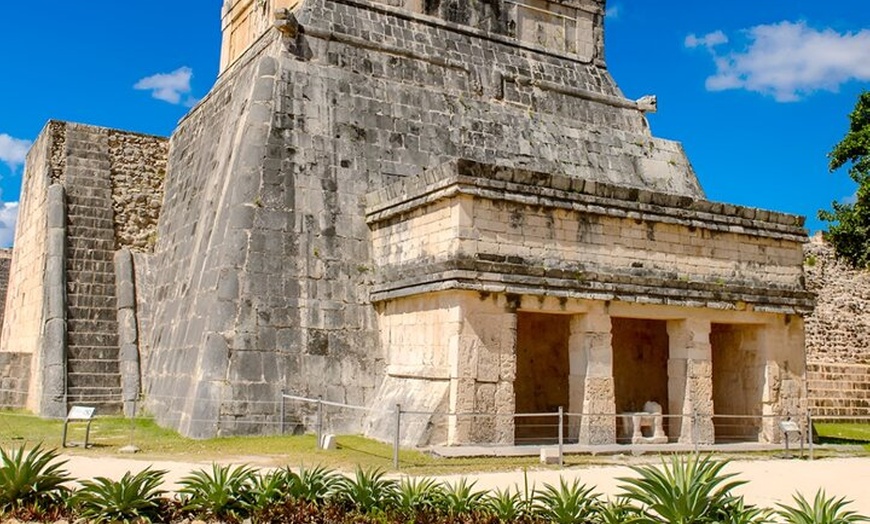 Image 13: Morning Chichen Itza Ruins Tour with Cenote and Valladolid