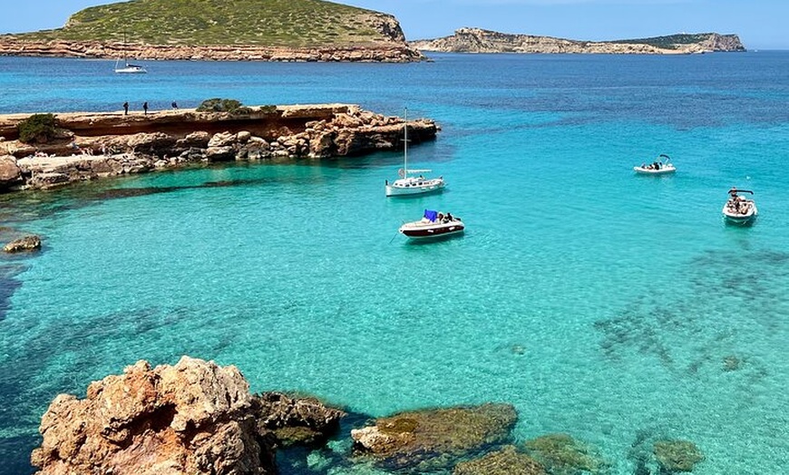 Image 9: Ibiza - Secret Spots Tour en 4X4 en Land Rover Defender