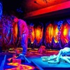 Image 9: Paris - Combo Salle d'escalade d'une journée et minigolf fluorescent