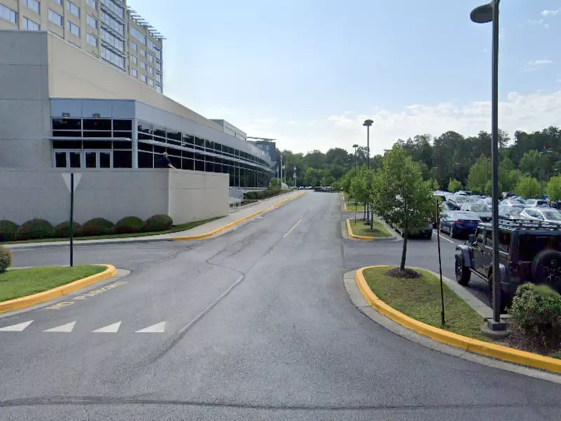 Parking at Hilton BWI Lot