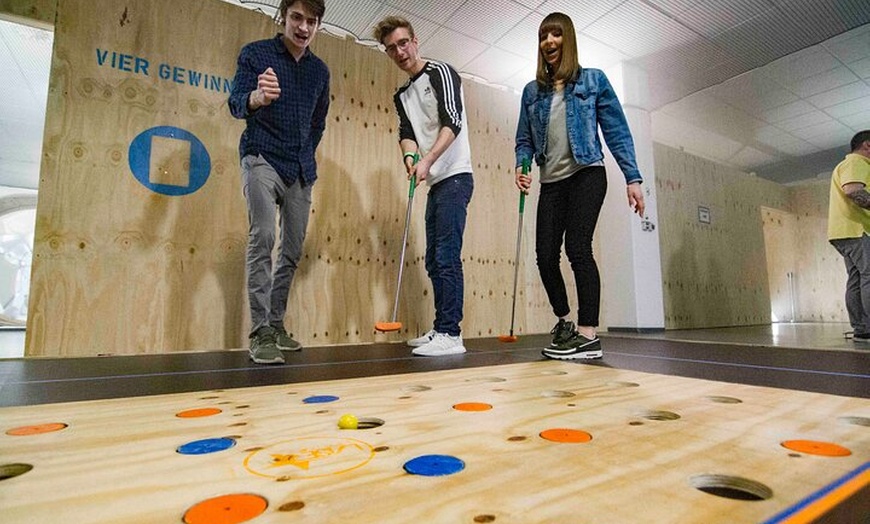 Image 9: Abenteuer Minigolf in Berlin