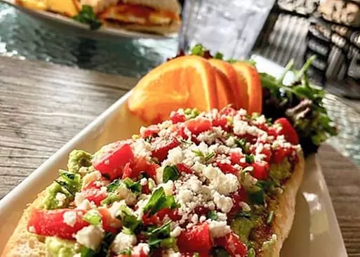 5% Cash Back at Ghini's French Cafe