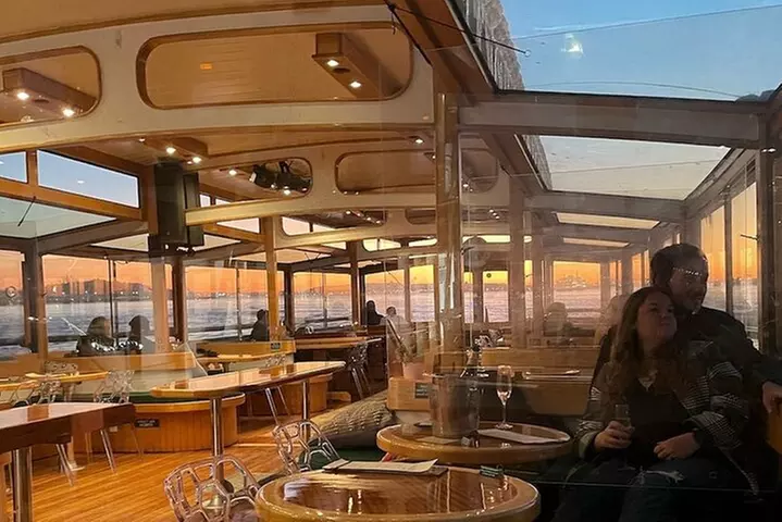 New York City Sunset Cruise on a Yacht