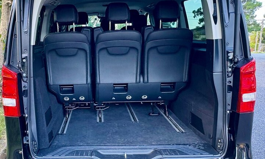 Image 6: Private Chauffeur Transfer from Sydney Airport to Sydney City