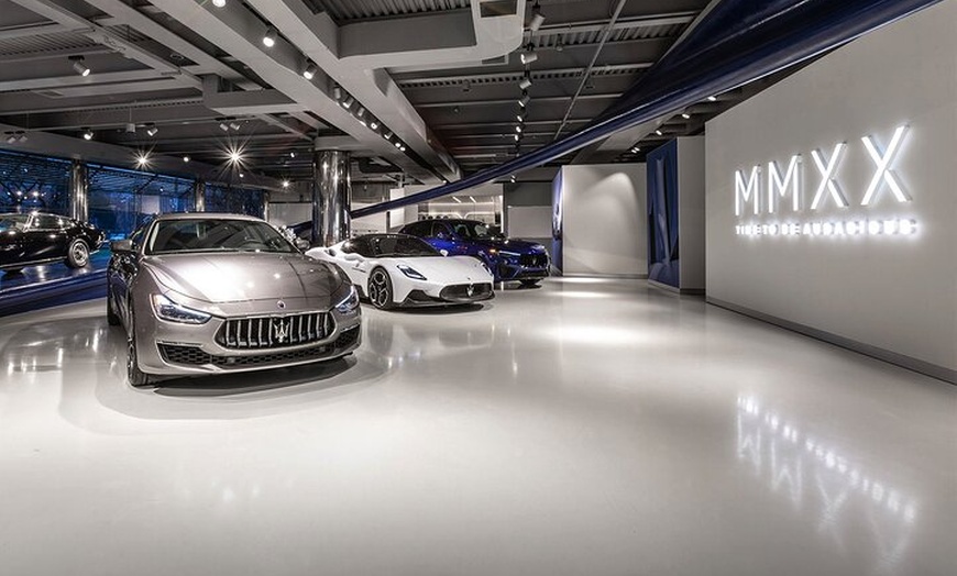 Image 6: Museo Ferrari di un'intera giornata, Pagani, visita guidata alle fa...