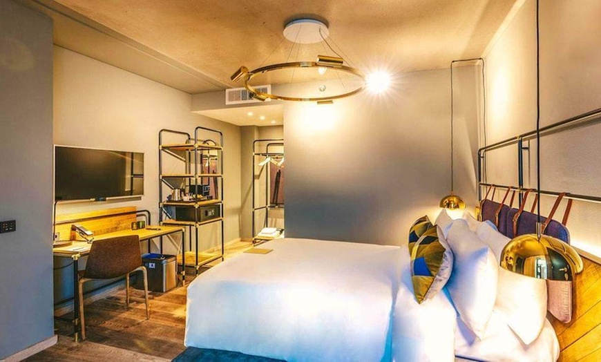 Image 4: ✈ NIEDERLANDE | Amsterdam - Four Elements Hotel Amsterdam 4*, 2 Näc...