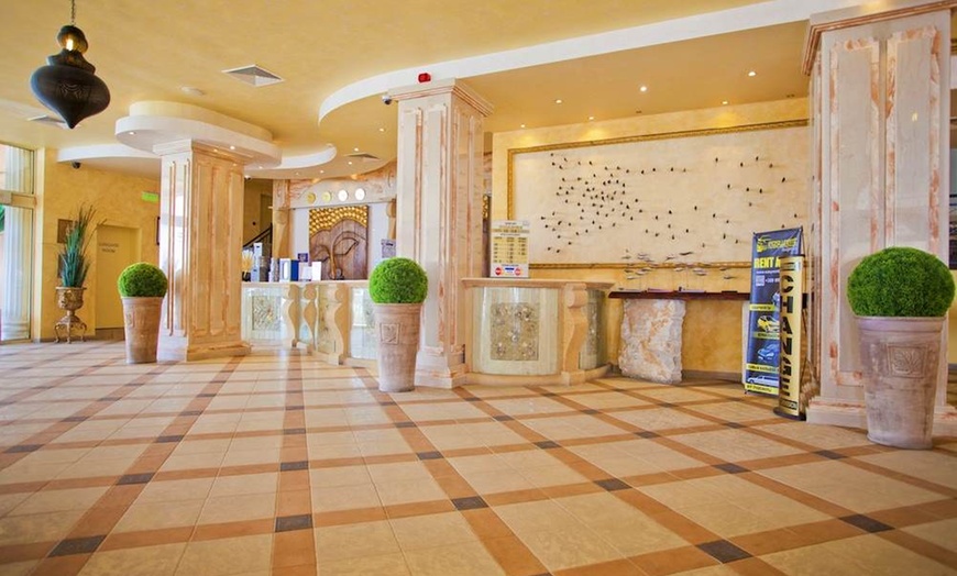 Image 3: ✈ BURGAS | Elenite - Hotel Royal Bay 4*