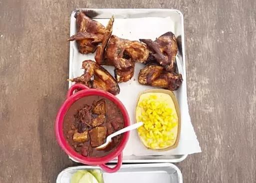 5% Cash Back at Woodyard Bar-B-Que