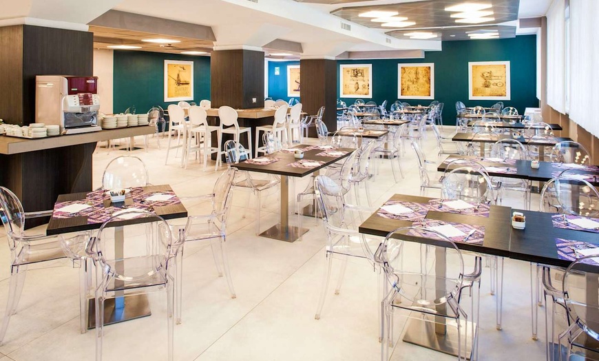 Image 7: ✈ WŁOCHY | Mediolan - Hotel Da Vinci Milano 4* - City break