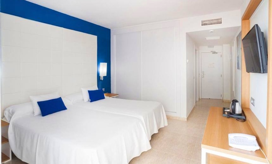 Image 73: ✈ COSTA DEL SOL | Torremolinos - Ibersol Torremolinos Beach 4*, 3 n...