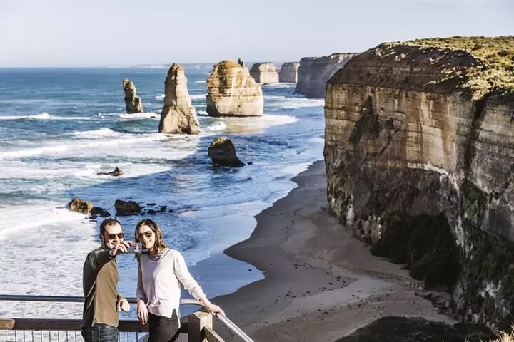 Melbourne Private Tour: Great Ocean Road & 12 Apostles - Primary Image