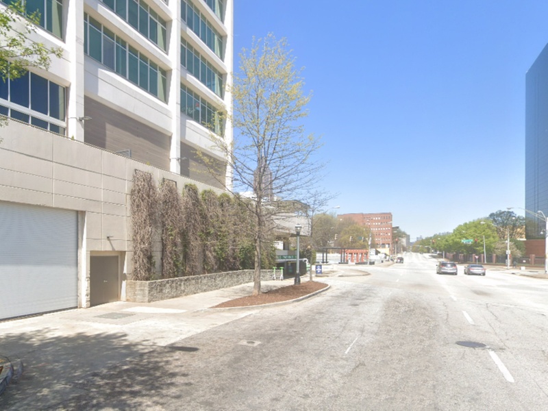 Parking at Hilton Atlanta Garage