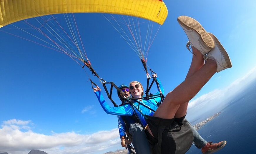 Image 5: ¡Vuelo en Tandem en Parapente en Tenerife Sur ADRENALINA!