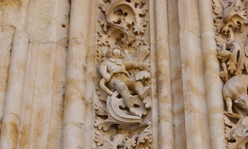 Image 14: Visita Salamanca a tu ritmo, sin grupos ni horarios. Con tu móvil