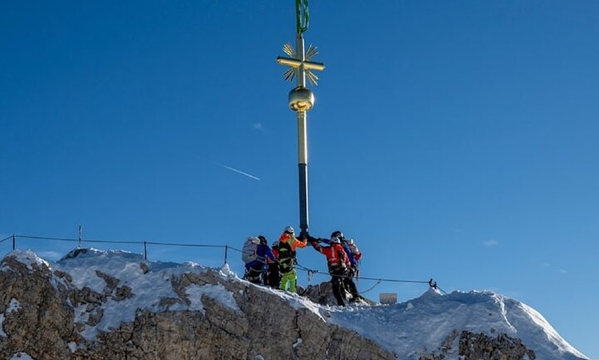 Image 3: Privater Skitagesausflug nach Garmisch und Zugspitze ab München