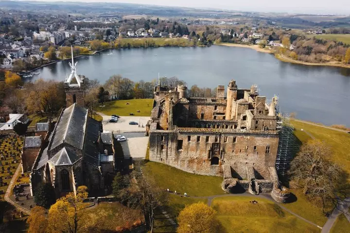 Outlander - Italian Tour Guide - Primary Image