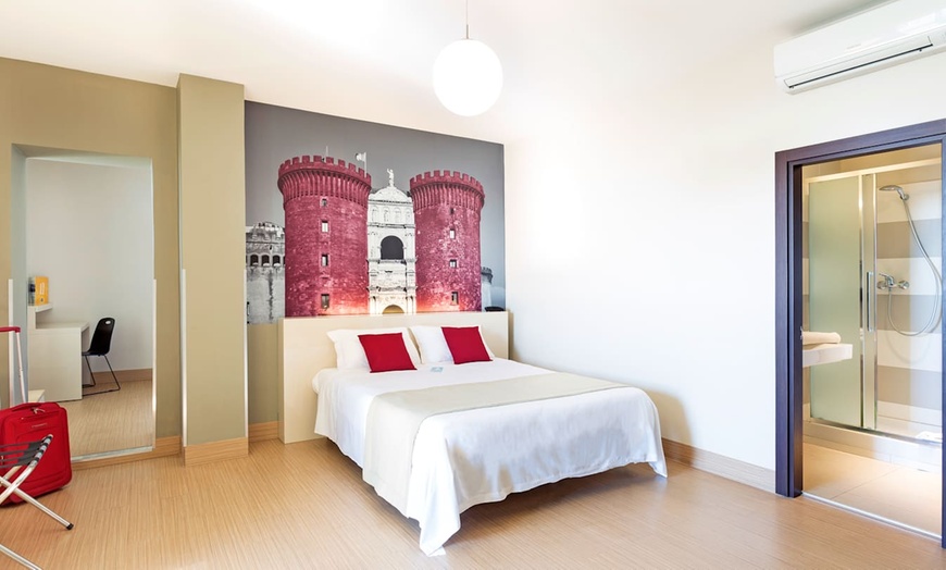 Image 2: ✈ ITALIE | Naples - B&B Hotel Napoli 3* - Centre Ville
