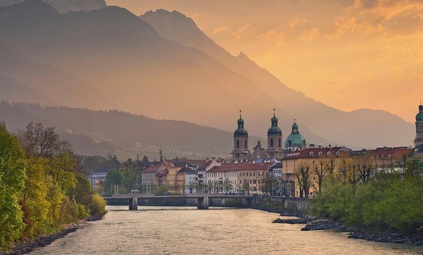 Image 10: Privater Tagesausflug nach Swarovski Crystals und Innsbruck